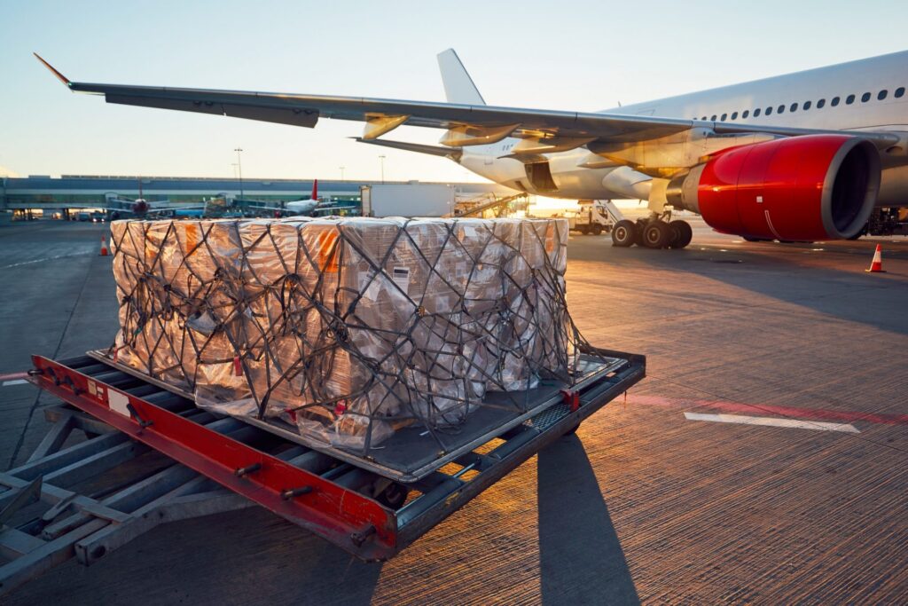 Mengoptimalkan Proses Logistik: Strategi Terbaru untuk Memenangkan Persaingan Pasar